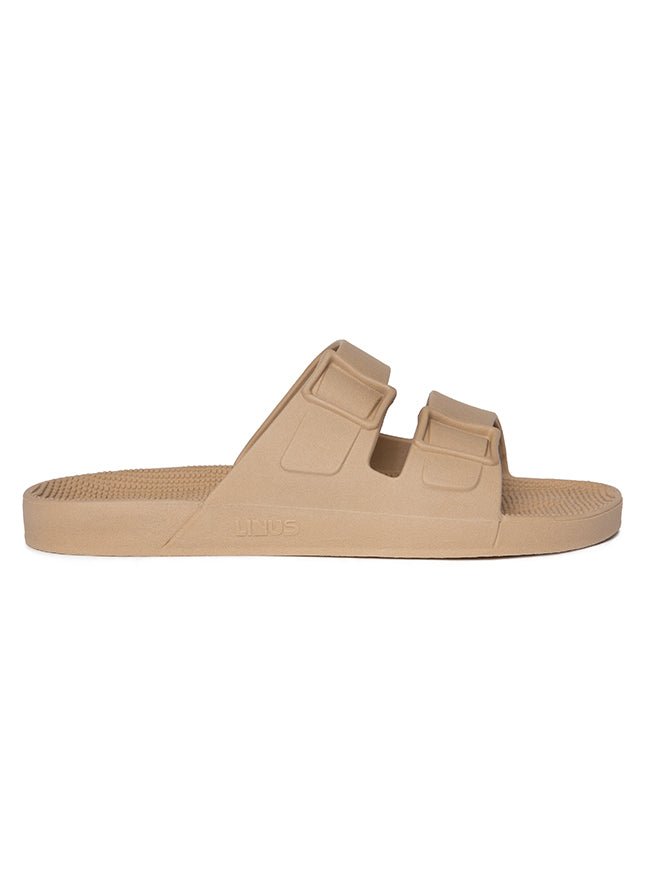 Linus Sandal (Areia) sandals Dona Jo Fitwear   